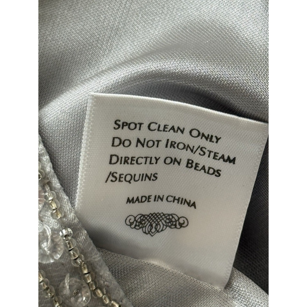 Sue Wong Nocturne NWT Embellish Beaded Rosette Dress 6‎ Platinum Silver Metallic - Picture 9 of 10